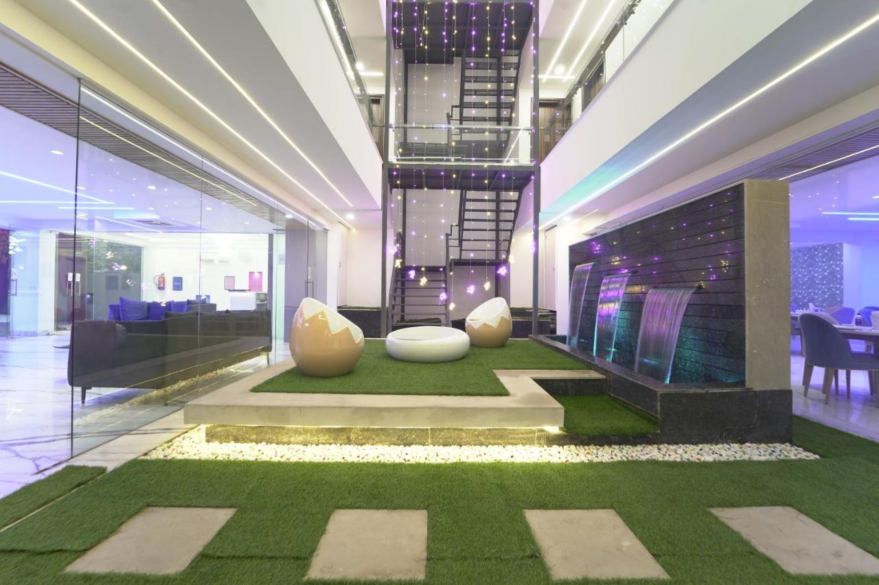 Vaabi Saabi Hotel Gurgaon Eksteriør bilde
