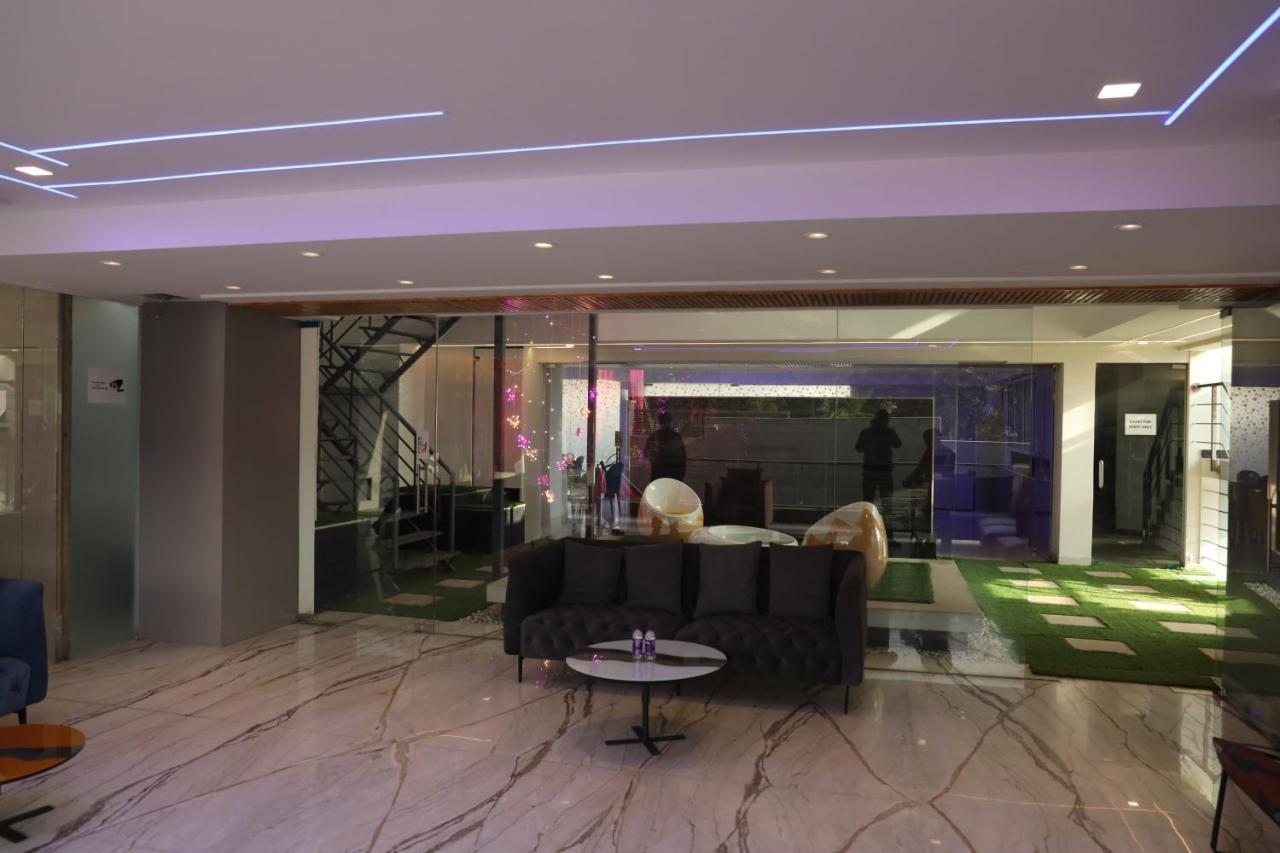 Vaabi Saabi Hotel Gurgaon Eksteriør bilde